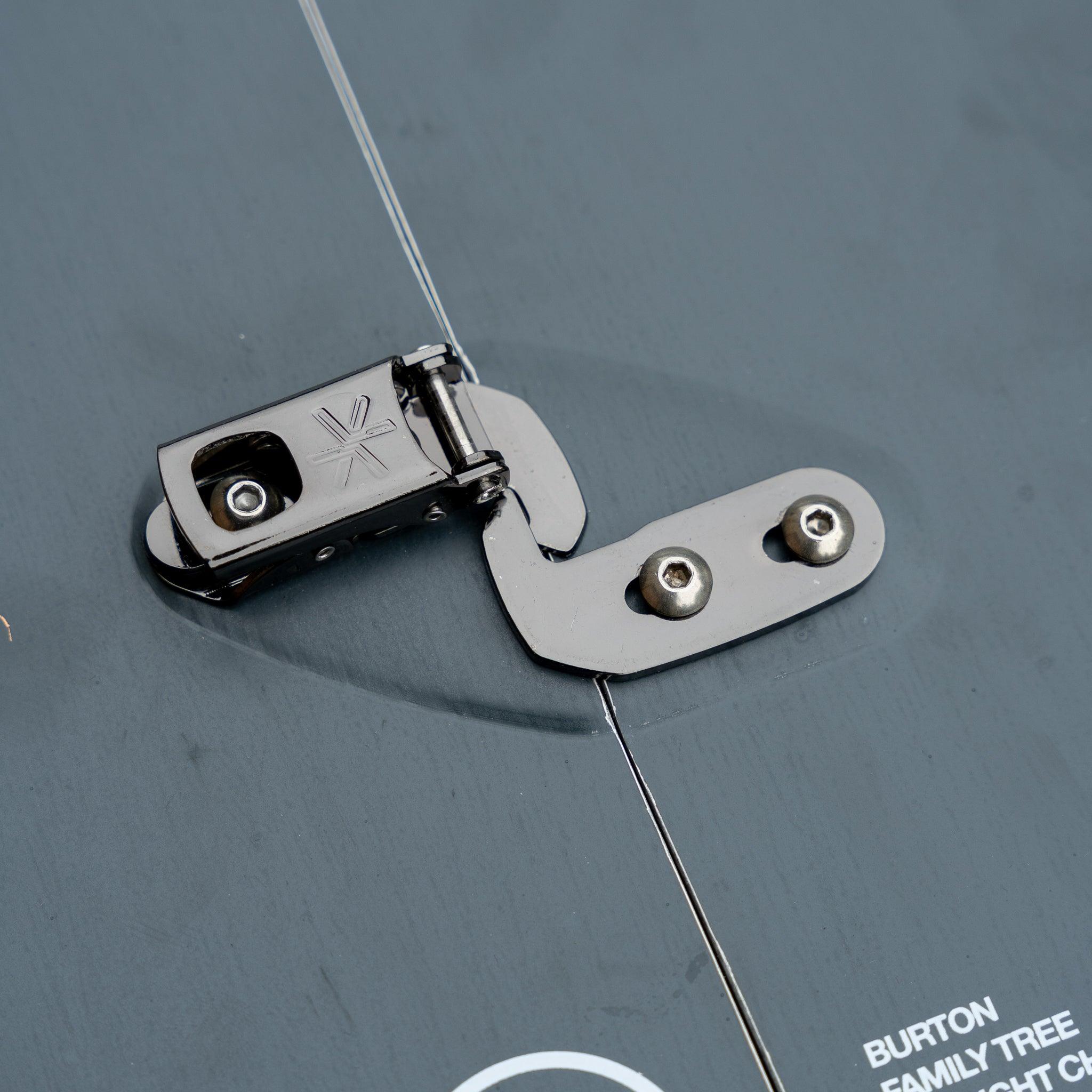 21/22 Family Tree Straight Chuter Splitboard - Neon Wave