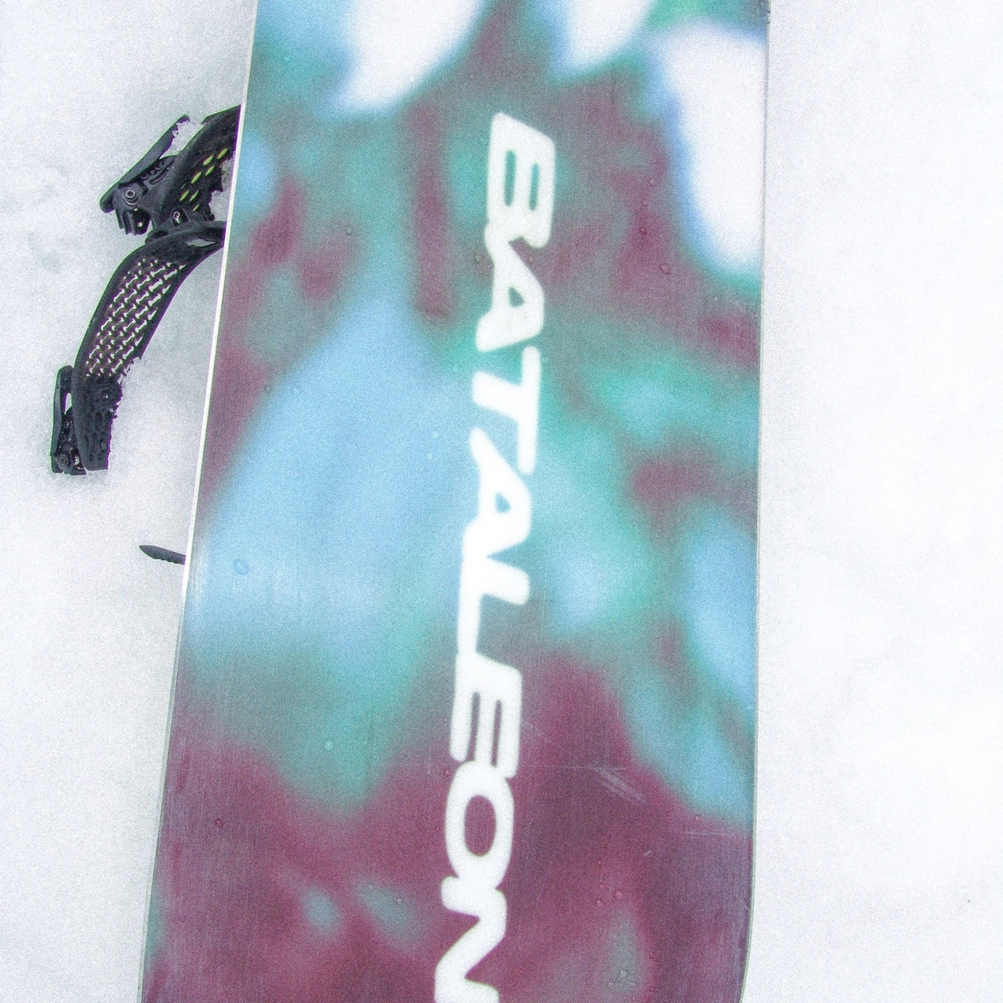 Men's Tornado x Beyond Medals Snowboard